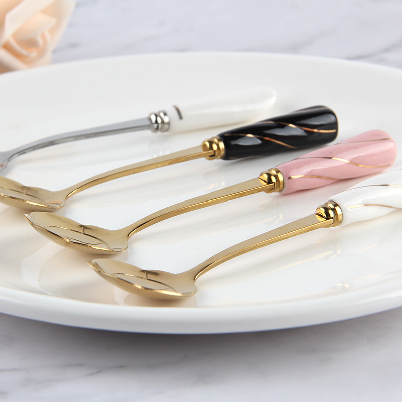 ชุดอุปกรณ์บนโต๊ะอาหารช้อนคนกาแ - Kitchen Gadgets Gold บทวิจารณ์และราคา
